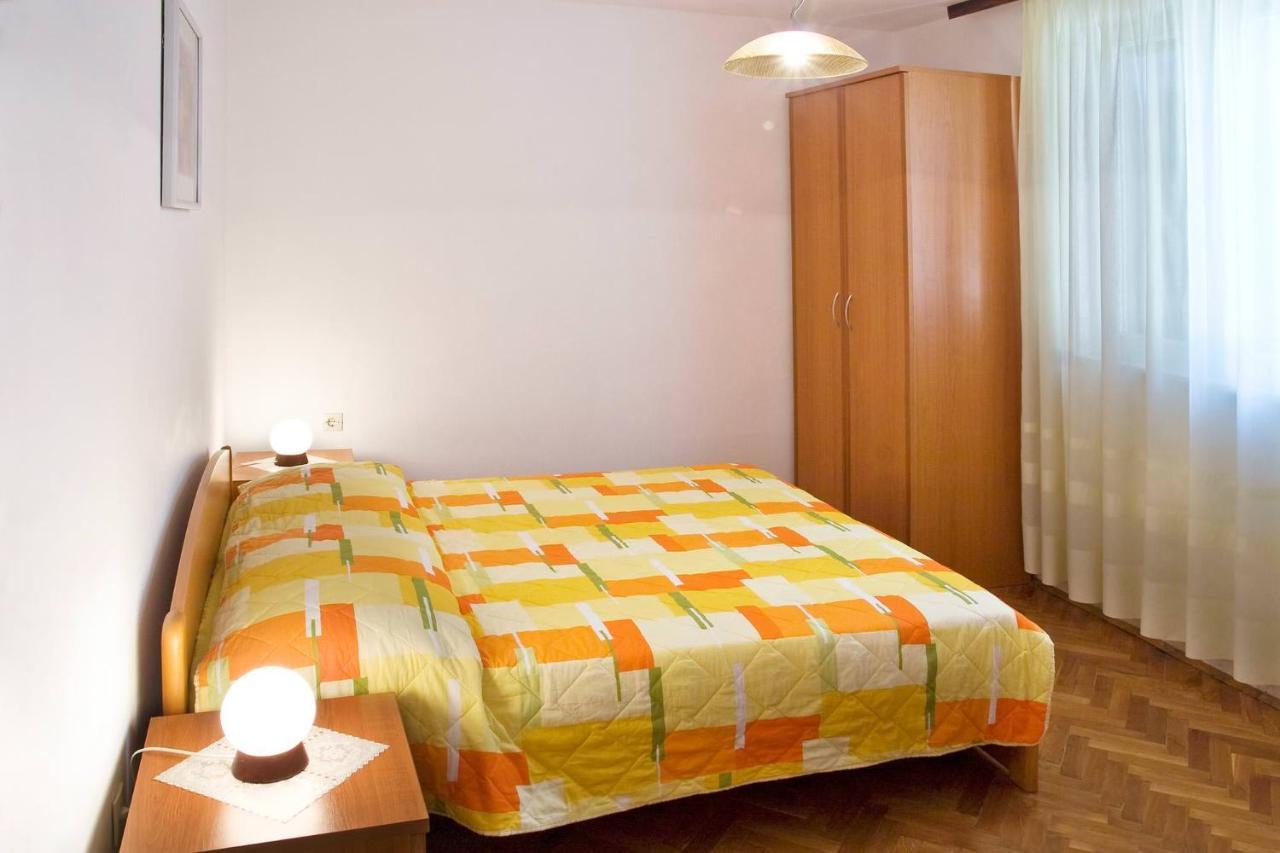 Apartments Lina 2023 拉巴克 外观 照片