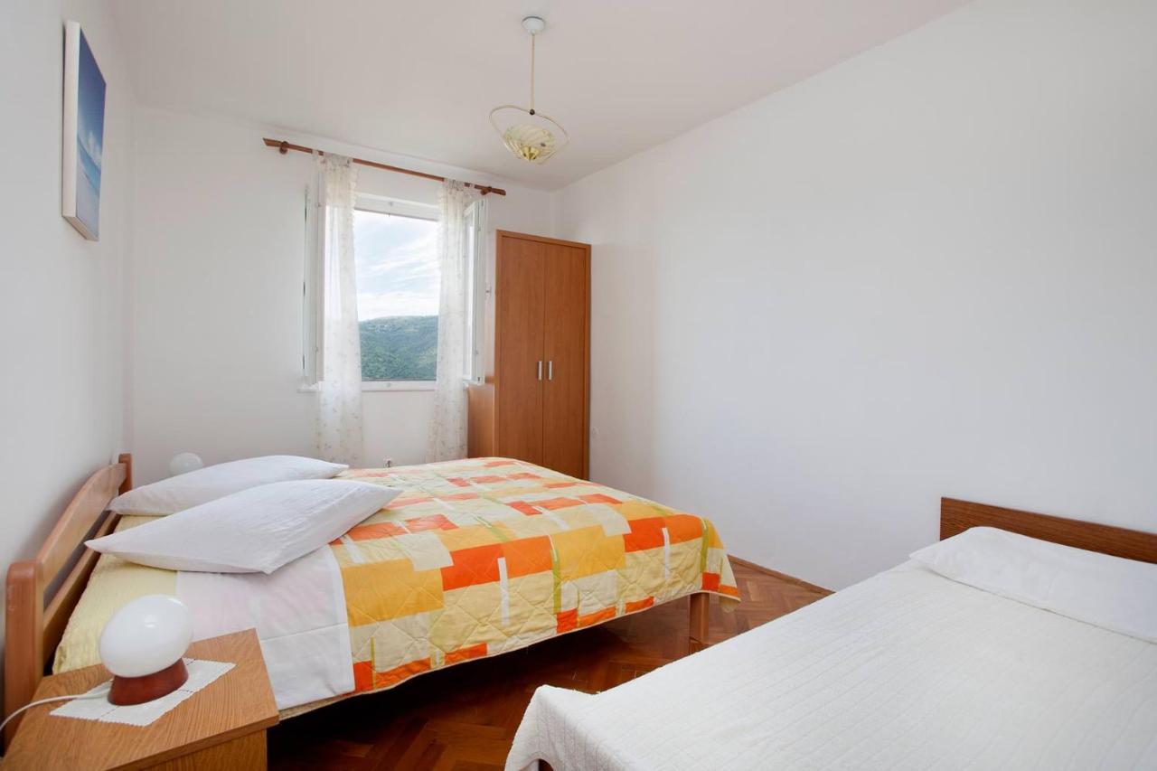 Apartments Lina 2023 拉巴克 外观 照片